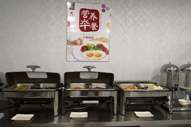 Food & Drinks 4, Fangzheng Golden Lake Hotel (High-speed Railway Station), Harbin