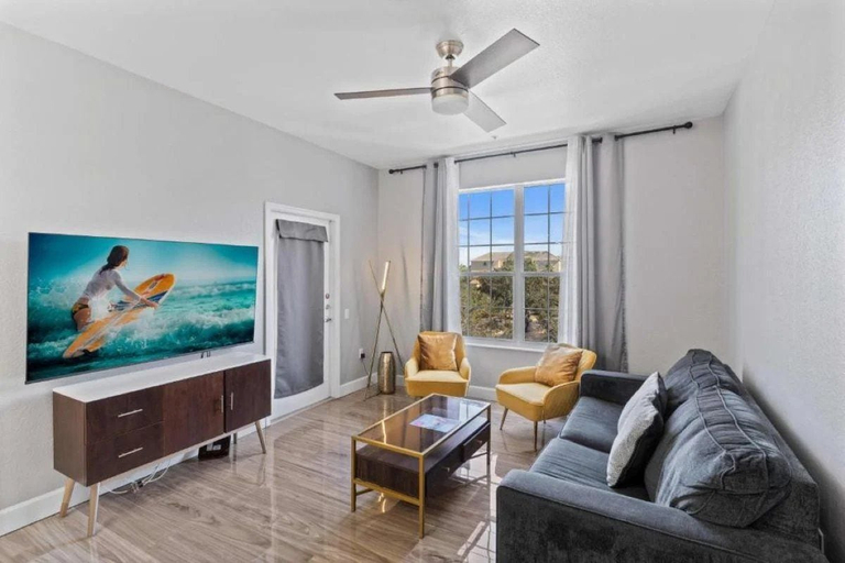 Others 3, Modern 3BR Condo at Vista Cay Near Disney, Orange