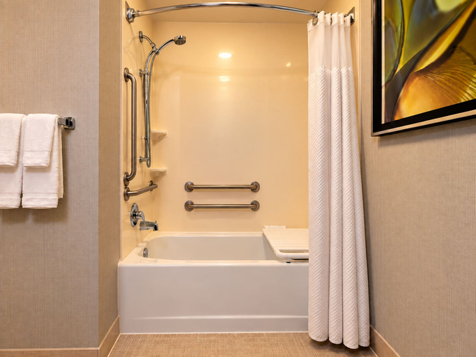 Bathroom 5, Courtyard by Marriott Newark Silicon Valley, Alameda