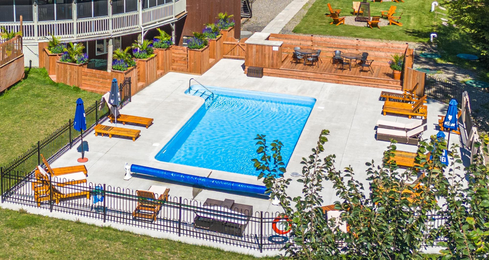 Exterior & Views 2, Hotel Lac Brome, BW Signature Collection, Brome-Missisquoi