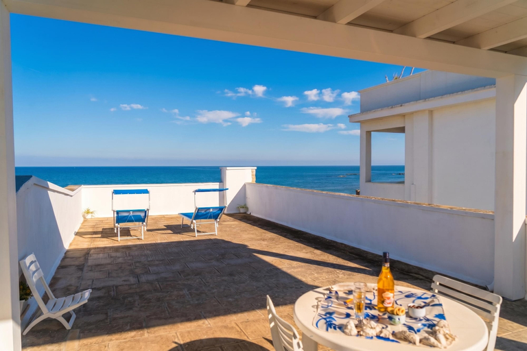 Others 5, Villetta Meraviglia With Garden Sea View, Lecce