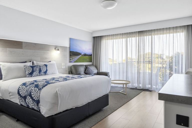 Bedroom 3, Apollo Bay Waterfront Motor Inn, Colac-Otway - South
