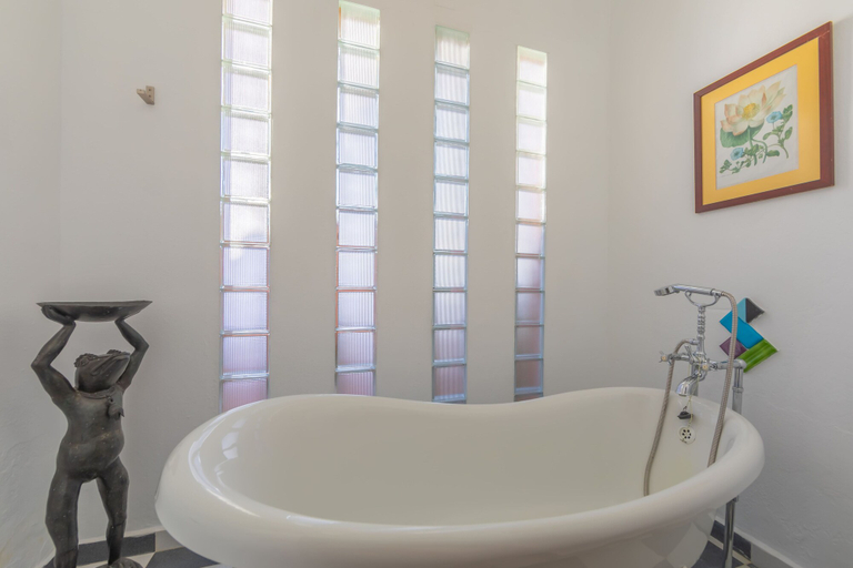 Bathroom 4, Hotel Punta Sur, Cádiz