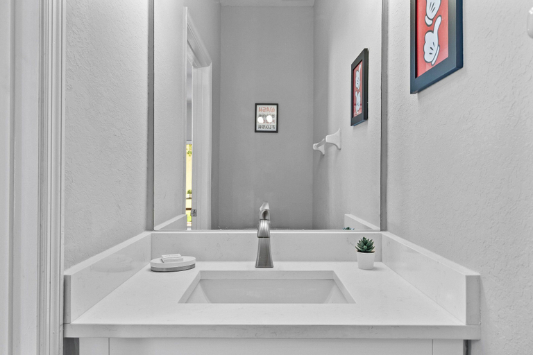 Others 5, 4BR Themed Townhome Near Disney Lazy River, Polk