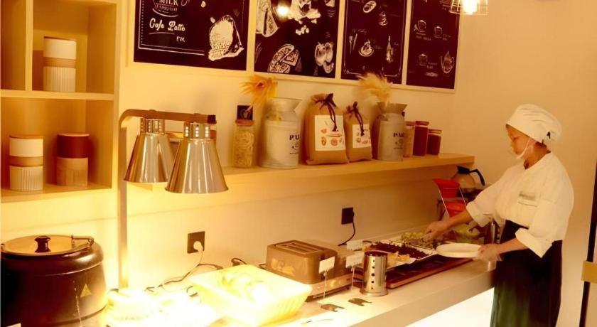 Food & Drinks 5, City Comfort Inn Huangshi Bei Station, Huangshi
