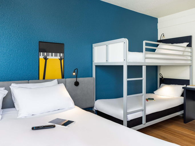 Bedroom 2, ibis Auch, Gers