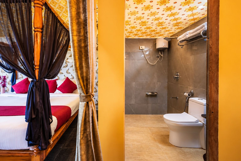 Bathroom, The Royal Heritage Tent Resort - Statue Of Unity, Narmada