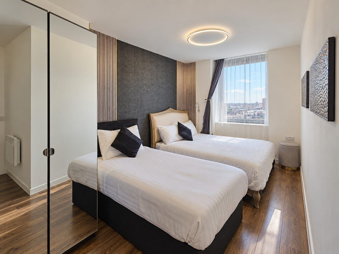 Bedroom 3, 2 Bedroom Central Apartment, Sefton