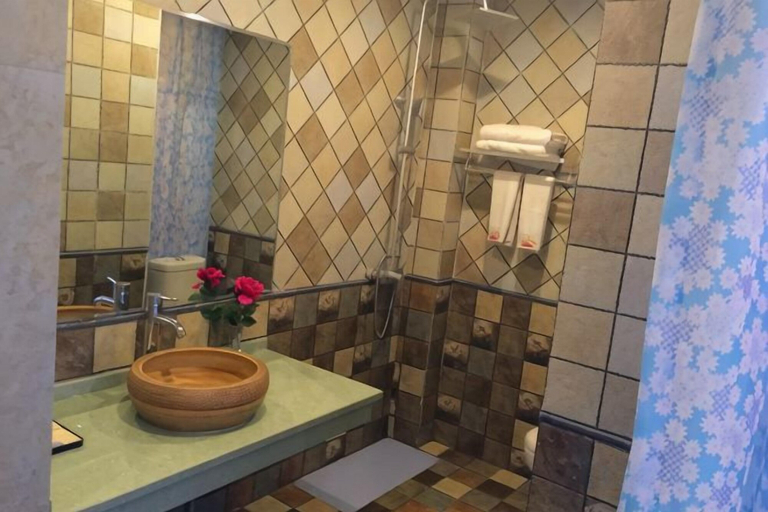 Bathroom 4, Monai Garden Hotel, Chongqing