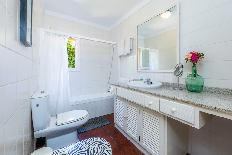 Bathroom 5, Villa Paca, Baleares