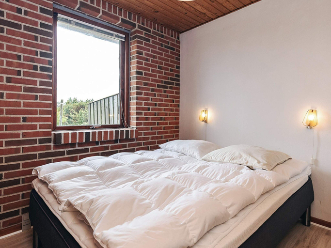Bedroom 2, 7 Person Holiday Home in Frostrup, Thisted