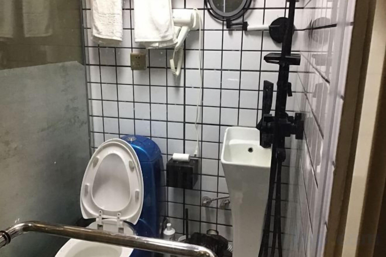 Bathroom 3, Pulu Inn, Dalian