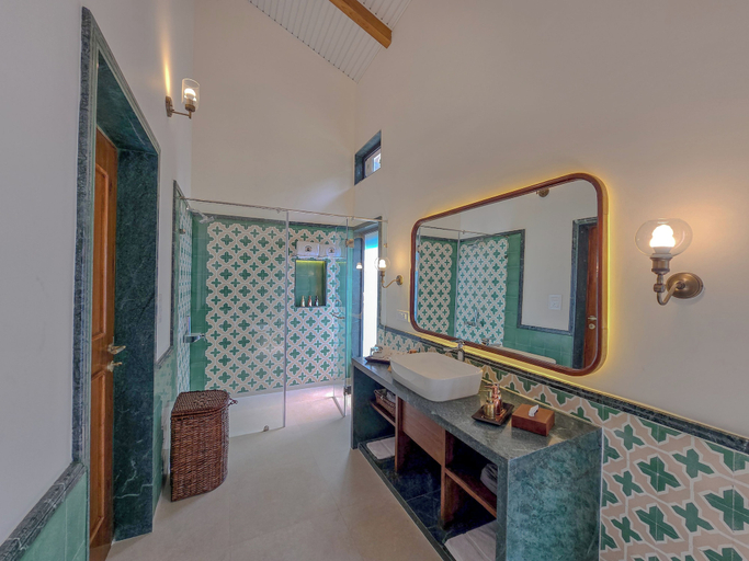 Bathroom, FHR Wilderness Lodge Chandigarh by TUTC, Sahibzada Ajit Singh Nagar