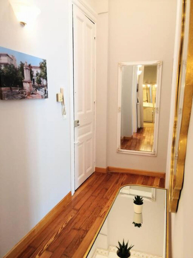 Others 5, Elegant Apartment Under the Acropolis, Attica