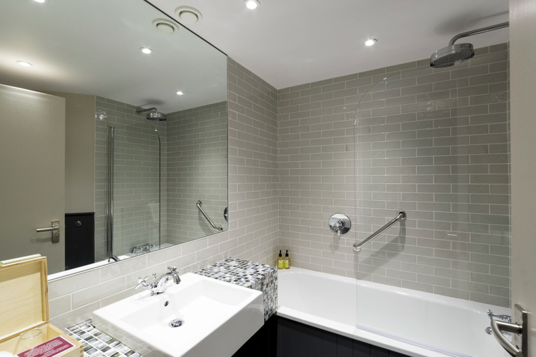 Bathroom 4, Westmorland Hotel Tebay, Cumbria