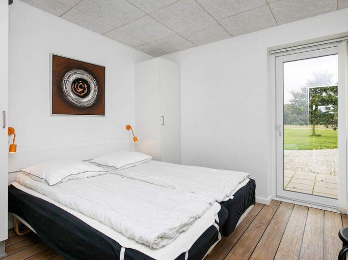 Bedroom 4, 5 Star Holiday Home in Ringkobing, Ringkøbing-Skjern