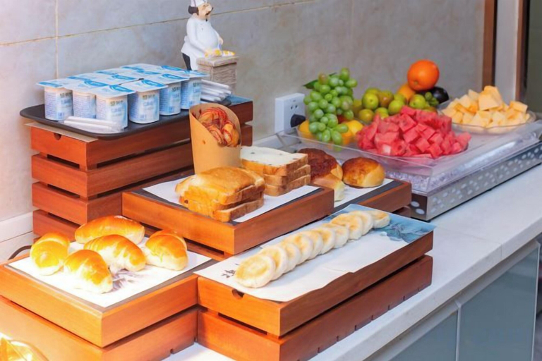 Food & Drinks 5, Vienna Hotel (Huarong Avenue), Yueyang