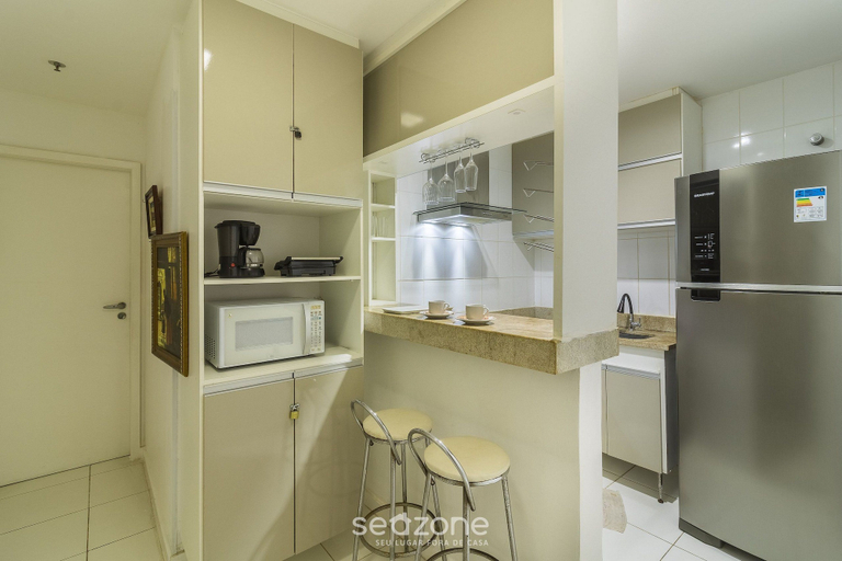 Others 3, 1 Bedroom Apartment in Oceanfront Condo Mnda0217, Cabo Frio