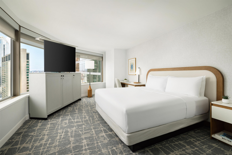 Bedroom 3, Hilton Boston Back Bay, Boston