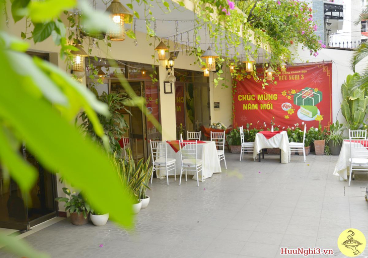 Food & Drinks 3, Nha hang Khach san Huu Nghi III, Ho Chi Minh City