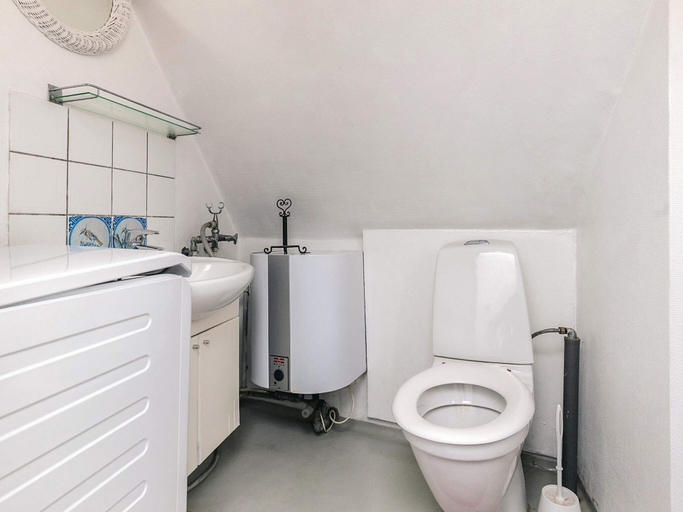 Bathroom 3, 4 Person Holiday Home in Aeroskobing-by Traum, Ærø