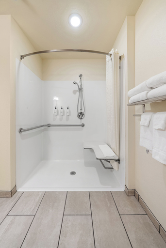 Bathroom 4, Cobblestone Inn & Suites - Avoca, Pottawattamie
