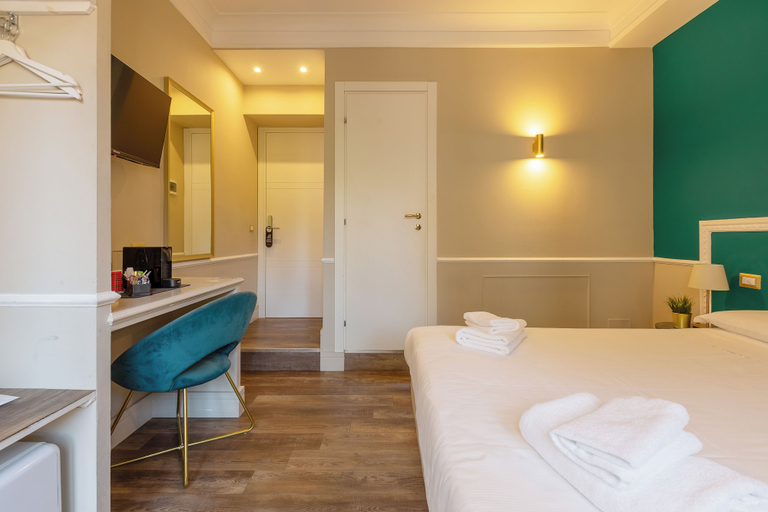Bedroom 5, Le Petit Bijou, Roma