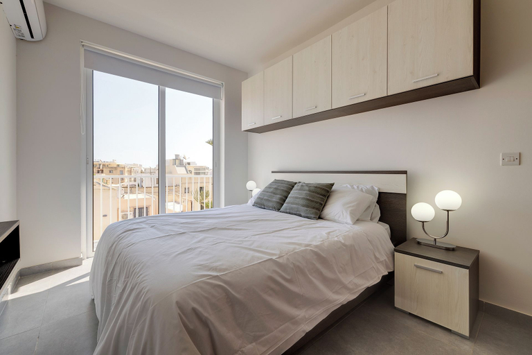 Others 2, Stunning 2BR Holiday Penthouse in Central Sliema