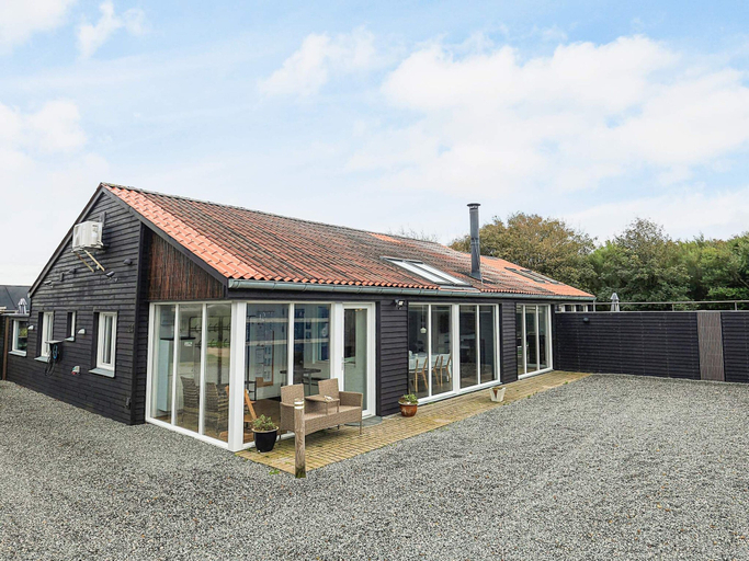 Exterior & Views, 4 Star Holiday Home in Vinderup, Struer