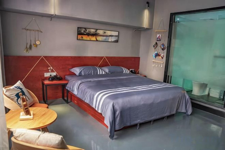 Bedroom 3, Huaijia Art Hotel, Qinzhou