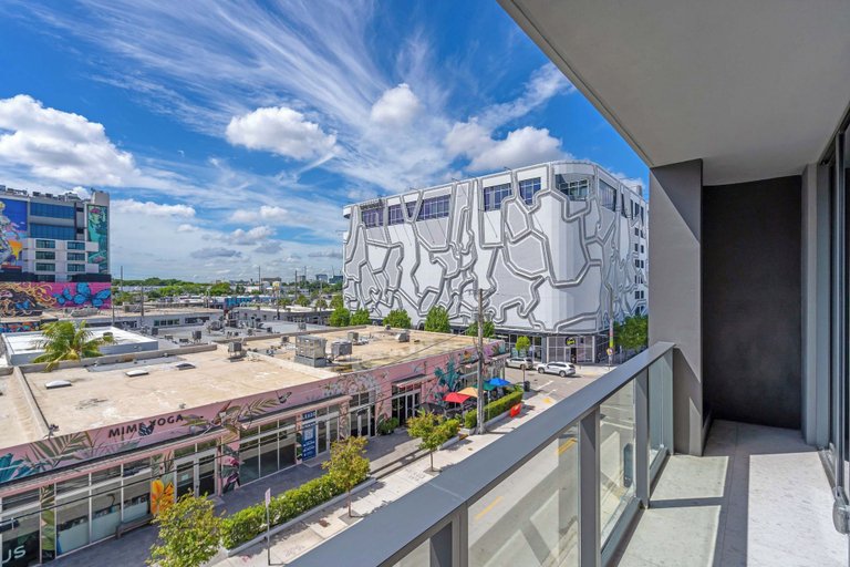 Others 3, Nomad Vertigo & Amenities, Miami-Dade