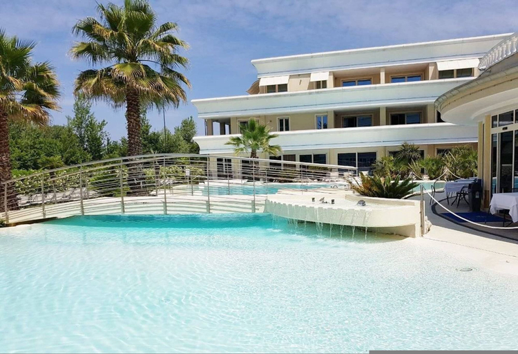 Others 2, 116 Relais du Lac Village - Italian Homing, Brescia