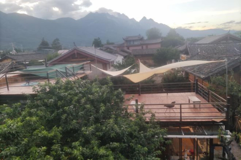 Exterior & Views 2, Ziyou Suiyue Design Hostel, Lijiang
