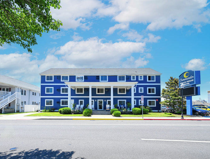 Exterior & Views 2, Commander Beach House Hotel, Worcester
