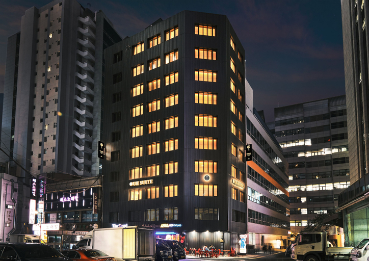 Others 5, UH Suite Central Seoul, Jung