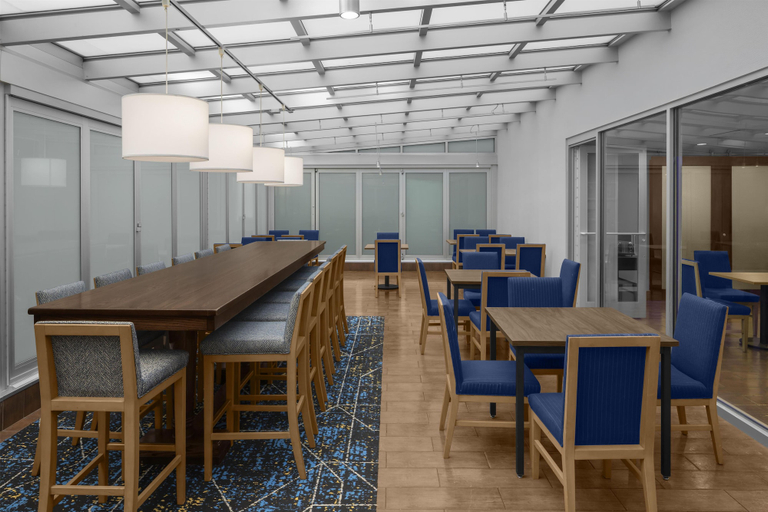 Food & Drinks 5, Hampton Inn Manhattan Grand Central, New York