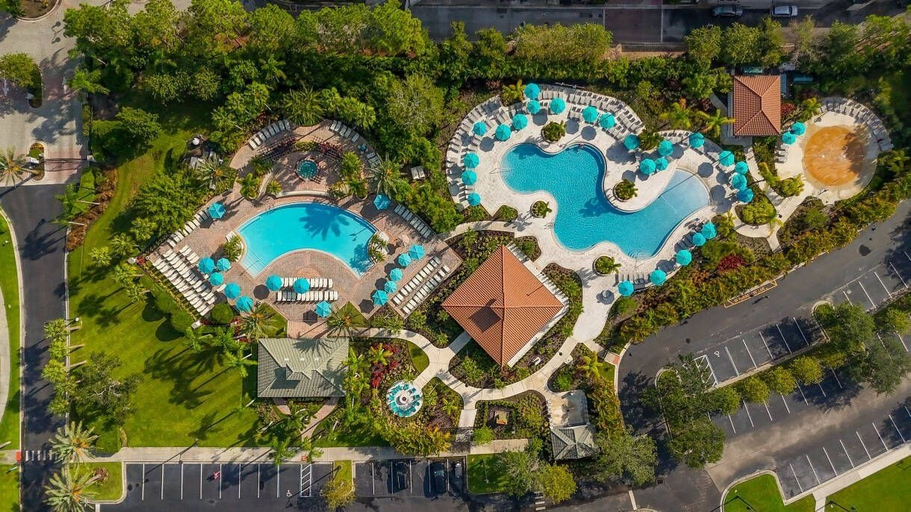Others 4, Vista Cay 3BR Condo w/ Balcony & Heated Pool, Orange