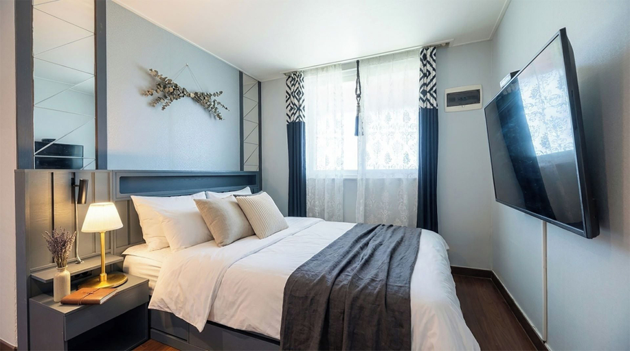 Bedroom 2, Gosung Christmas Pension, Goseong