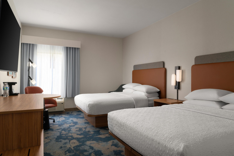 Bedroom 3, Hampton Inn by Hilton Hopewell Fort Lee, Hopewell
