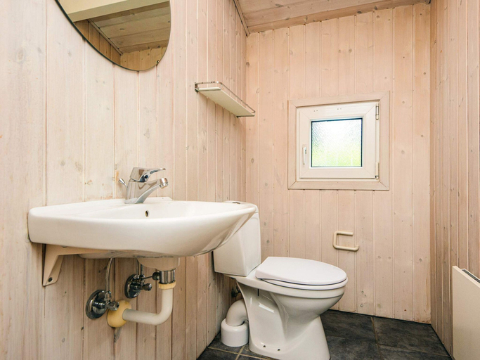 Others 3, 7 Person Holiday Home in Henne-by Traum, Varde