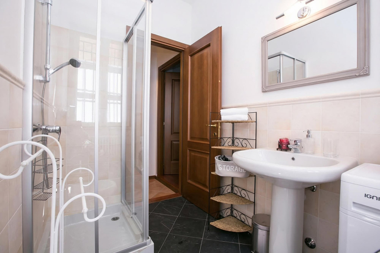 Bathroom 3, Casa Al Prato Apt. B, Lecco
