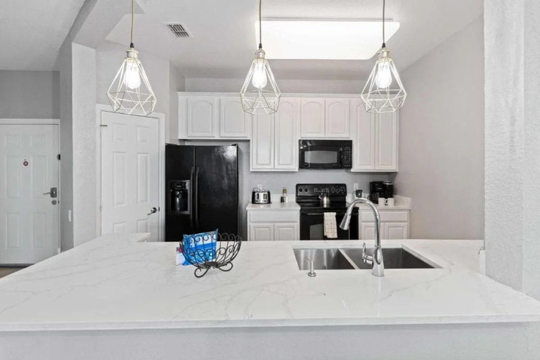 Others 4, Modern 3BR Condo at Vista Cay Near Disney, Orange