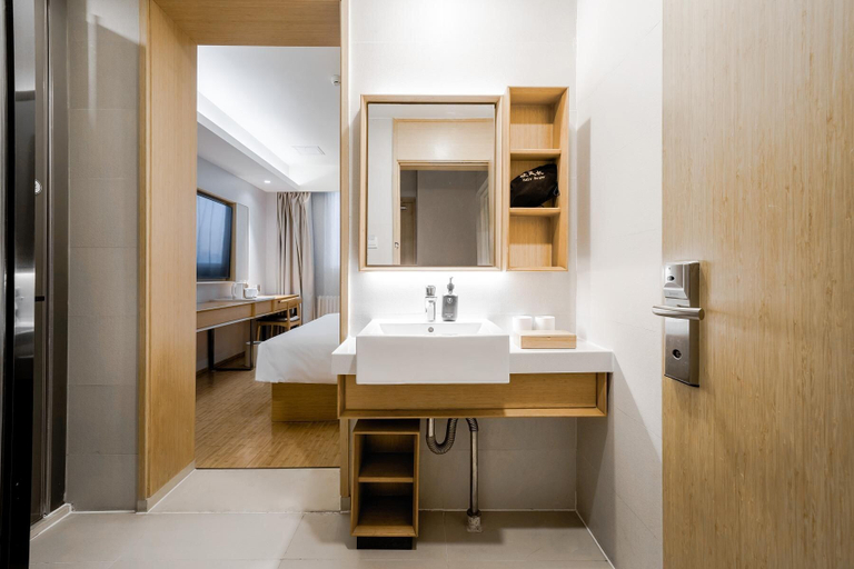 Bathroom, Ji Hotel, Beijing