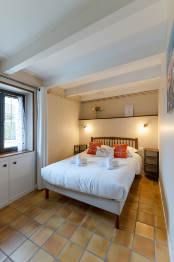 Others 3, Charming Breton House Near the Sea, Finistère