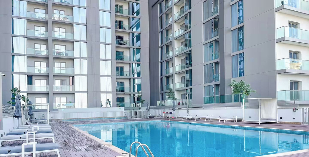 Sport & Beauty, LUX The Executive Sobha Suite 2, Dubai