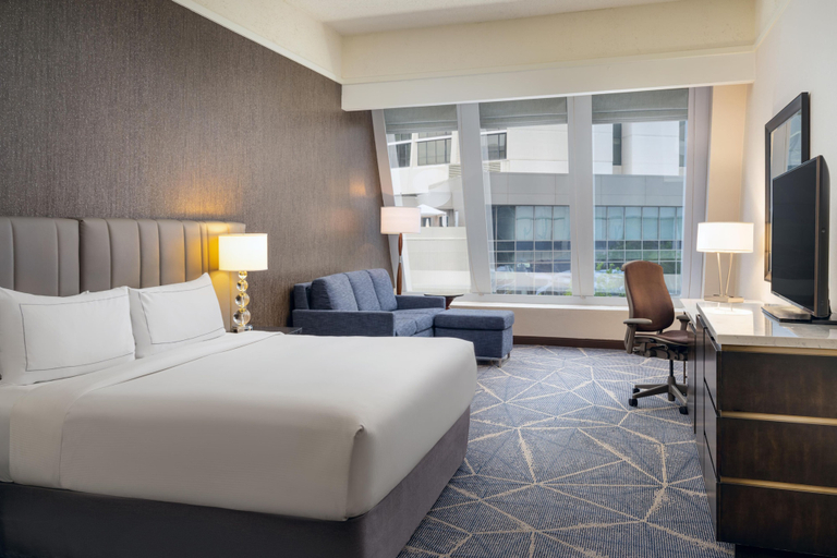 Bedroom 4, Hilton Atlanta, Atlanta