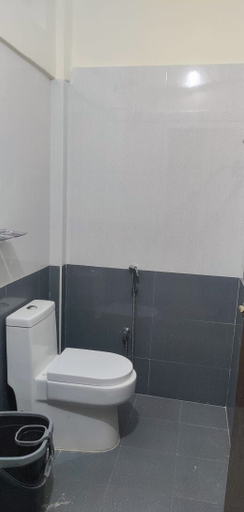 Bathroom 3, Viji Towers Tiruvannamalai, Tiruvannamalai