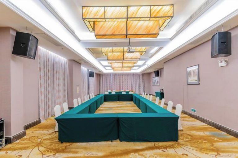 Sport & Beauty 3, Hotel de Royce, Shaoguan