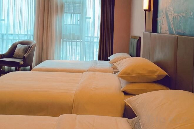 Bedroom 2, Baiyunbao International Hotel, Guangyuan