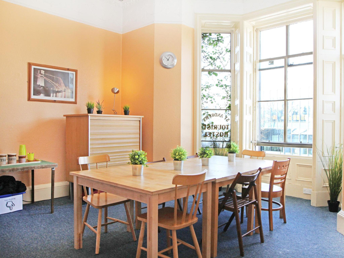 Food & Drinks, St Andrews Tourist Hostel, Fife